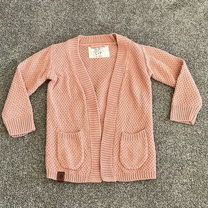 Perfect condition! L&P Apparel Peach Cardigan 6-12M (fits big)